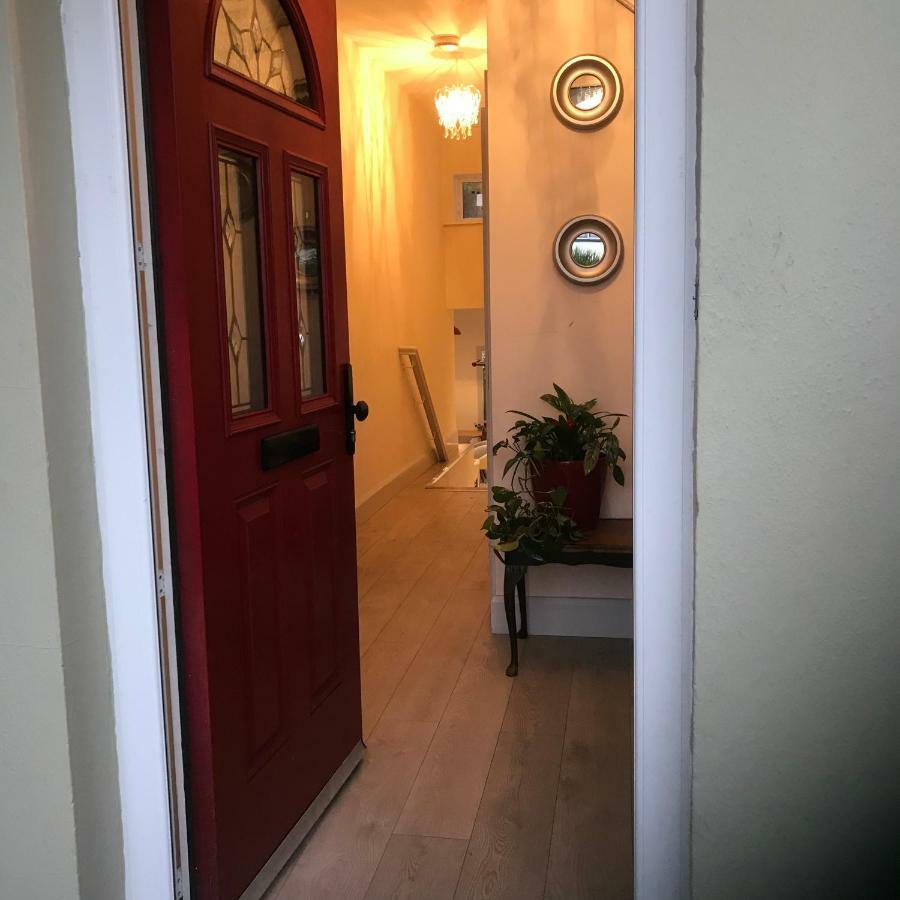 غالواي Newcastle Guest House المظهر الخارجي الصورة